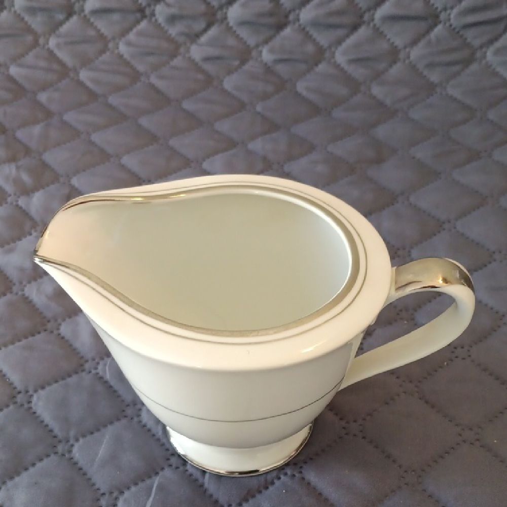 Imperial China 318 Sincerity Creamer By Dalton